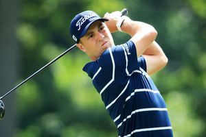 BMW Championship: Thomas shares lead at Medinah as Tiger, Spieth sit well back