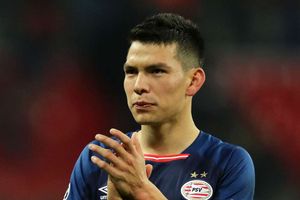 Mexican star Lozano completes transfer to Napoli