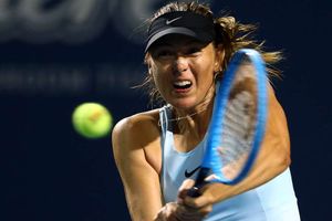 Sharapova ousted in Rogers Cup thriller, Wozniacki wins