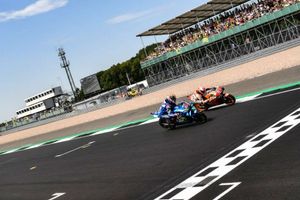 MotoGP analysis: How Rins beat Marquez with a final corner stunner at Silverstone