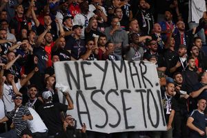PSG fined for fans' offensive Neymar banner