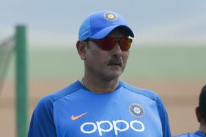 Ravi Shastri to stay as India head coach