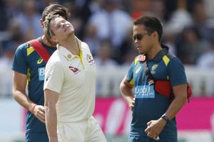 Ashes 2019: Steve Smith ruled out of Headingley Test following concussion