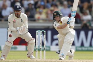 Ashes 2019: First Test in balance after Smith frustrates England again
