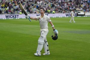 Ashes 2019: Stunning Smith century rescues Australia as England face Anderson wait