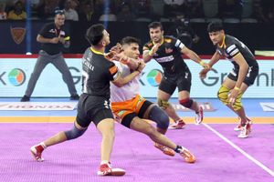 Pro Kabaddi League 2019: All-round Puneri Paltan beat Telugu Titans 34-27
