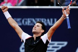 Flawless Thiem claims home triumph in Kitzbuhel