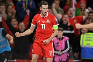 Wales 2-1 Azerbaijan: Bale rescues faltering hosts late on