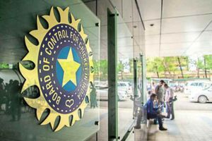 BCCI election runs into rough weather over cooling off clause