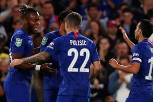 EFL Cup: Chelsea 7-1 Grimsby Town: First home win for Lampard as hosts ease through