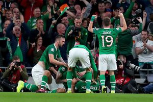 Republic of Ireland 1-1 Switzerland: McGoldrick scores late to secure draw in Dublin