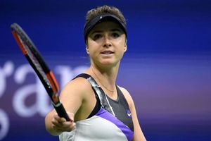 Svitolina through in Guangzhou, Wang crashes out