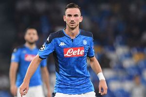 Liverpool want Napoli midfield maestro