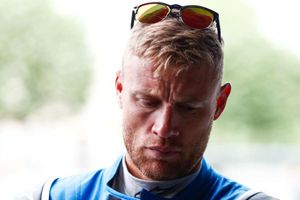 Flintoff unhurt after high-speed Top Gear crash