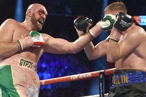 Fury wants to face 'bum' Wilder in February