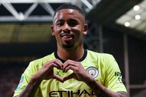 EFL Cup: Preston North End 0-3 Manchester City: Sterling and Jesus see holders into fourth round