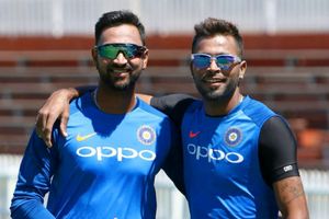 Hardik Pandya trolls Krunal by sharing a video of training session, elder brother comes up with an epic reply - Watch