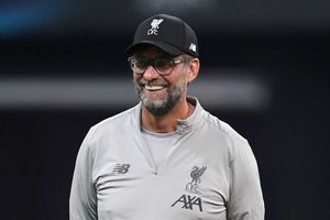 Klopp: No extra pressure amid talk Liverpool are back on their perch