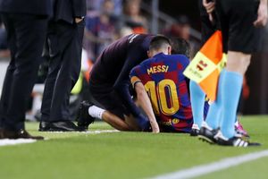 La Liga: Messi limps off as Barcelona edge Villarreal