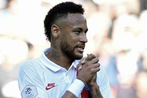 Leonardo wants Neymar soap opera to end despite admitting 'not everything is settled'