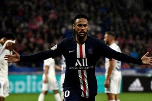 Lyon 0-1 Paris Saint-Germain: Neymar strikes late again for Ligue 1 champions