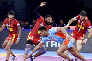 PKL 2019: Dabang Delhi, Bengal Warriors face off in top of the table clash