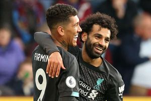 Burnley 0-3 Liverpool: Roberto Firmino nets 50th Premier League goal in record-setting win