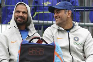 Let Dhoni decide when to retire: Shikhar Dhawan