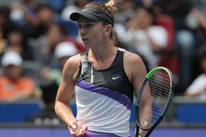 Halep retires due to back injury in Wuhan