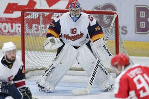 Still got it – Cech makes match-winning penalty save on ice hockey debut
