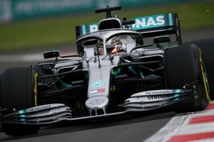 Title-chasing Hamilton fifth fastest as Vettel sets Mexico practice pace