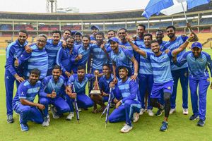 Karnataka beat Tamil Nadu to bag fourth Vijay Hazare Trophy; Mithun shines with hat-trick