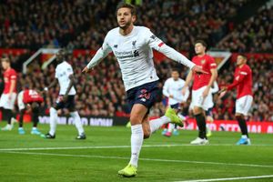 Manchester United 1-1 Liverpool: Lallana rescues point but Reds' winning streak comes to an end