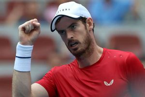 Tenacious Murray reaches first singles semi-final in over two years