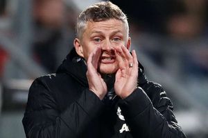 Solskjaer insists tide will turn at Man United - if he is given time