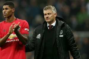 Solskjaer hints at two January signings for Man United