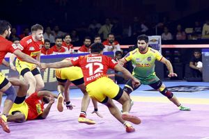 Pro Kabaddi League 2019: Pardeep Narwal stars as Patna Pirates beat Gujarat Fortunegiants
