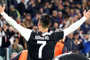 Juventus 2-1 Bologna: Ronaldo on target again in victory