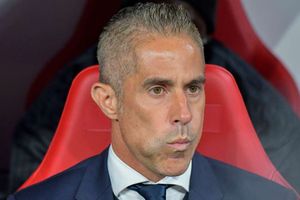 Sylvinho set for sack? Aulas says Lyon can't do nothing after loss