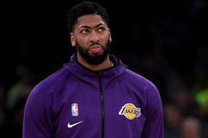Lakers star Davis ruled out of Warriors showdown