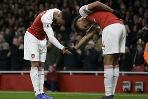 Rumour Has It: Arsenal fear losing Lacazette and Aubameyang under Emery