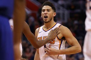 NBA wrap: Suns hand 76ers first loss, short-handed Warriors beat Blazers