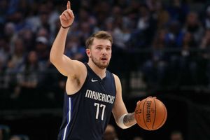 Carlisle salutes 'phenomenal' Doncic triple-double