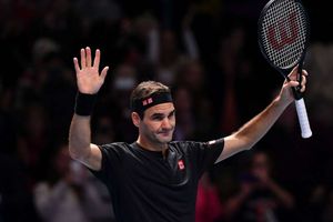 Federer bounces back at ATP Finals with victory over Berrettini