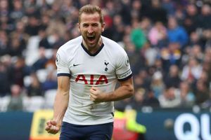 West Ham 2-3 Tottenham: Son, Lucas and Kane earn Mourinho debut win