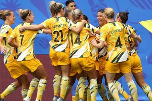 FFA announces equal pay for Matildas and Socceroos