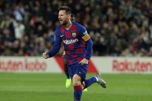 Atletico vs Barcelona clash headlines La Liga weekend complete with Basque and Valencian derbies