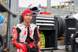 Indonesian rider Afridza Munandar dies during MotoGP support race at Sepang