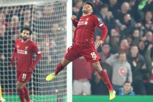 Liverpool 2-1 Genk: Oxlade-Chamberlain puts Reds in charge of Group E