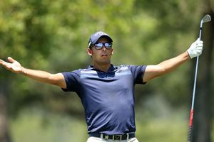 Larrazabal hits the front in Alfred Dunhill Championship